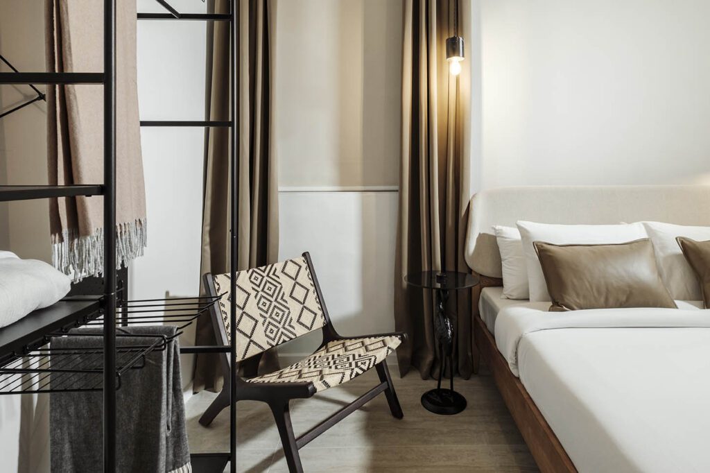 One_Bedroom_EllulLiving-n23 (4)