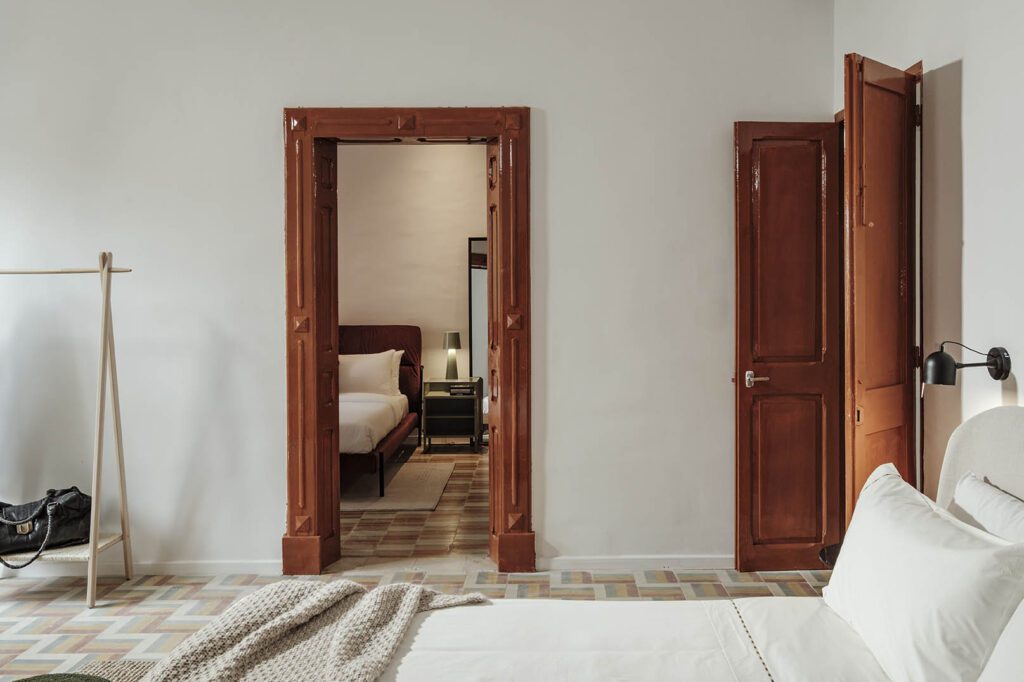 Two_Bedroom_EllulLiving-1A (2)